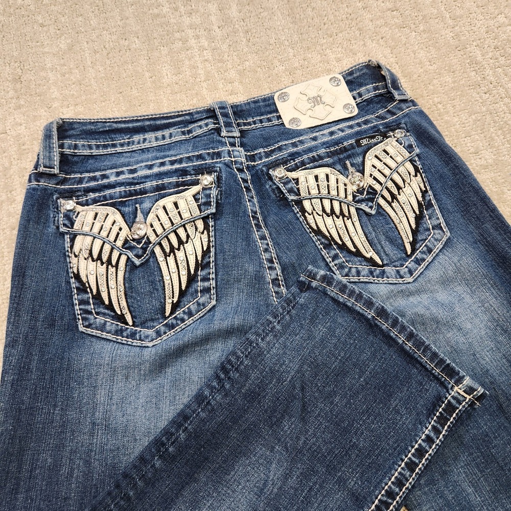 Women’s Blue Embroidered Wing Pocket Jeans